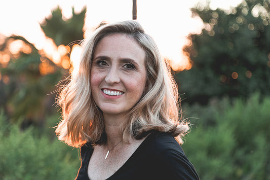 Breaking the Myths: Menopausal Acne Facts Unveiled